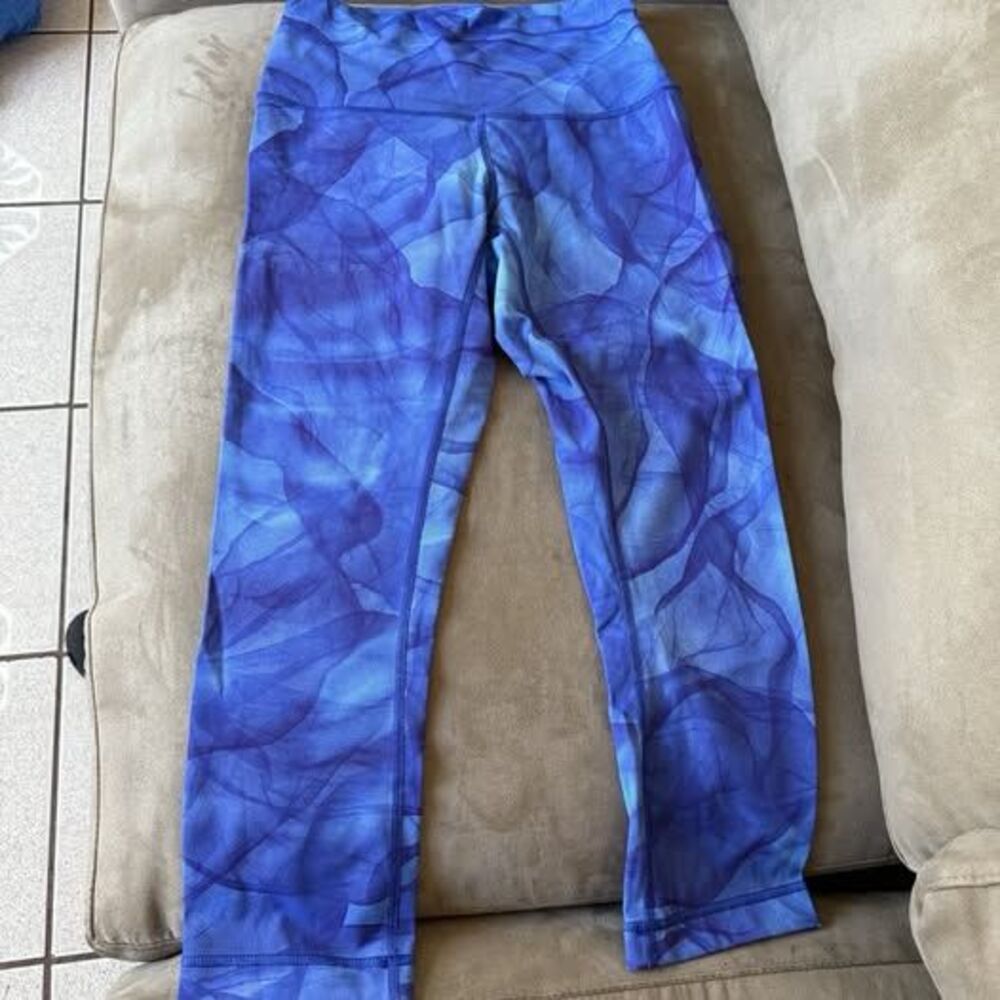 Lululemon Leggings Women's Wunder Under Crop Blue Midnight Size 6